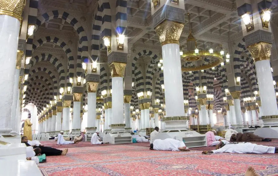 sleeping in Makka