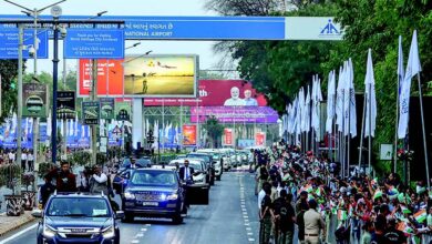 India UAE-friendship takes flight
