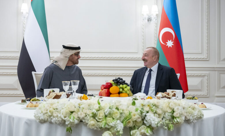 UAE President attends dinner banquet