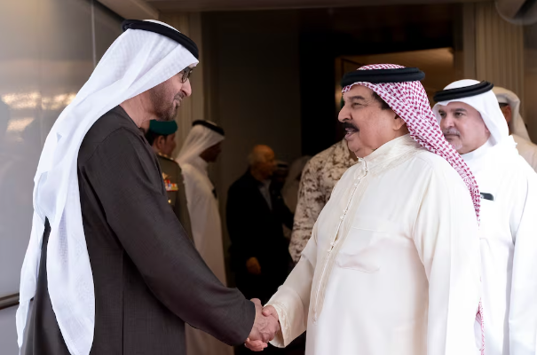 President Sheikh Mohamed farewells King Hamad in Manama before departure