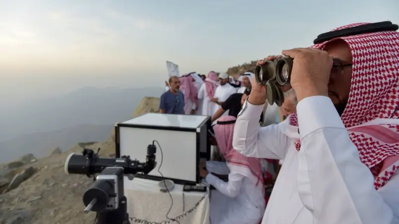 Saudi Arabia and the UAE declare Ramadan starts Monday after moon sighting