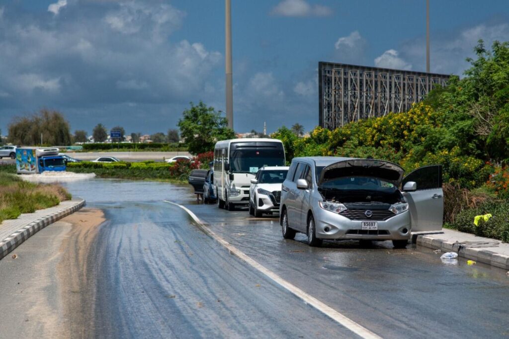 Dubai Police Urges Motorists to Relocate Vehicles Post-Flooding