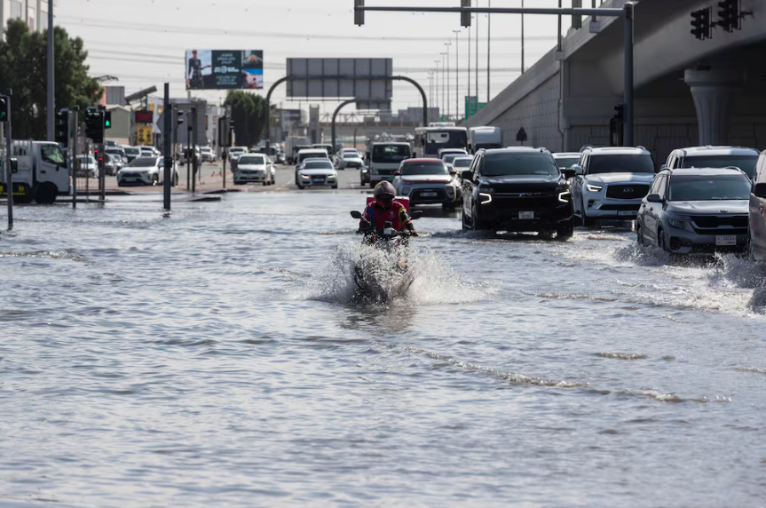 UAE weather forecast Expect thunder, lightning, and heavy rain this week