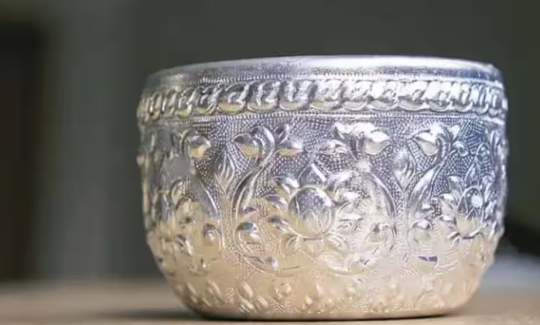 Silver imports from UAE route are sharply increasing in India