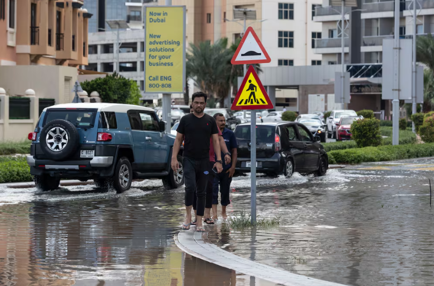 UAE Weather Task Force Unveils Plan for Heavy Rain and Thunder