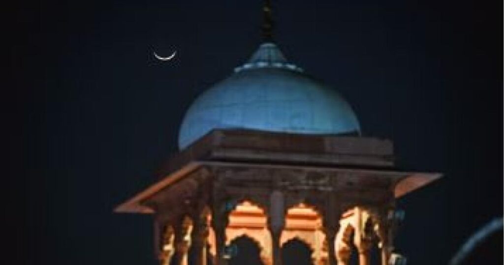 Dhul Hijjah Crescent Sighted in Saudi Arabia; Eid ul Adha on June 16, Not Yet Seen in UAE