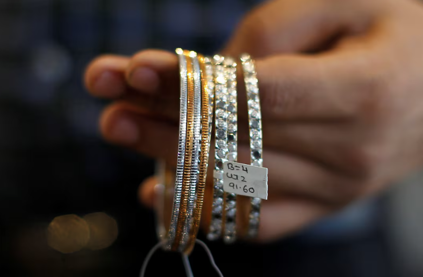 India’s Duty Cut Halts Concessionary Silver and Platinum Imports from UAE