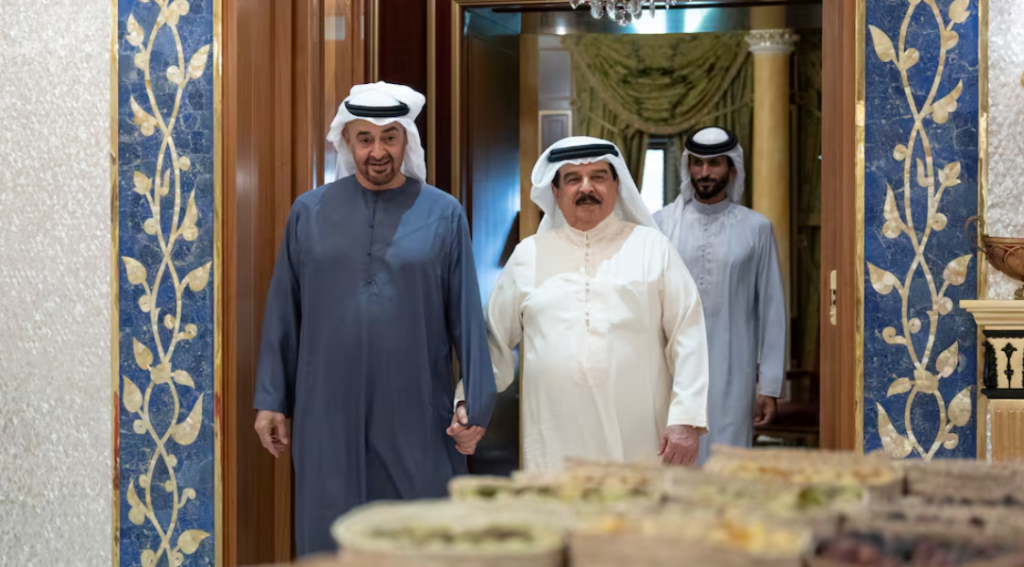 President Sheikh Mohamed meets Bahrain King in Abu Dhabi