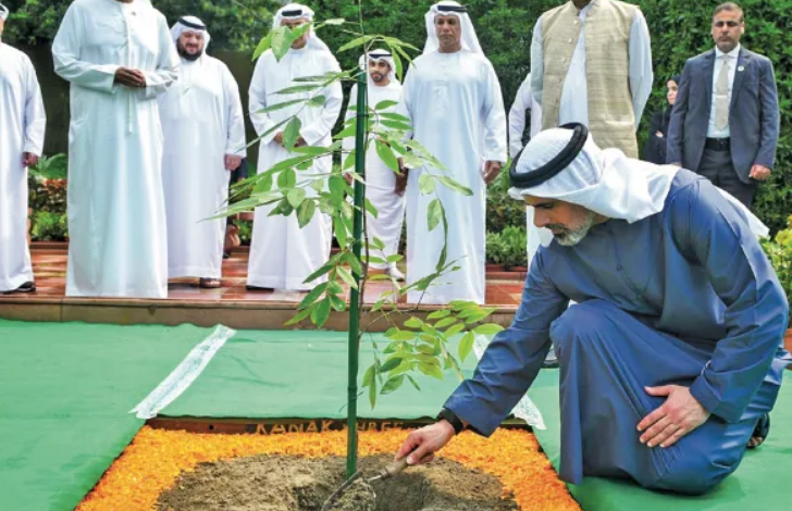 3rd Generation UAE Leader Honors Mahatma Gandhi