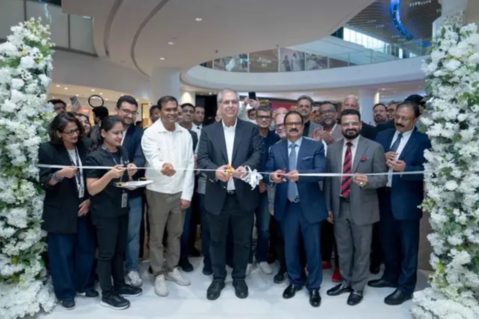 Silicon Central Mall welcomes UAE's first Zudio store