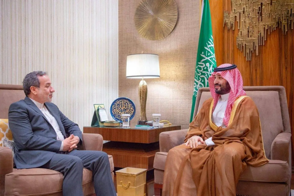 Saudi Crown Prince meets Iran's foreign minister in Riyadh, Saudi agency reports