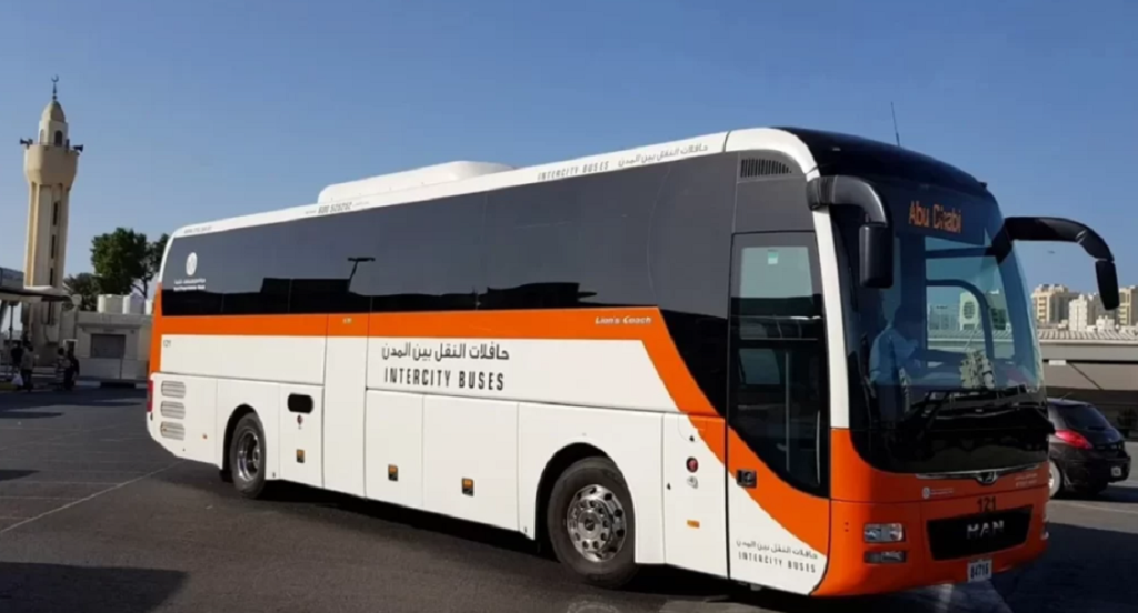 Sharjah Restarts Bus Service Connecting Sharjah and Dubai