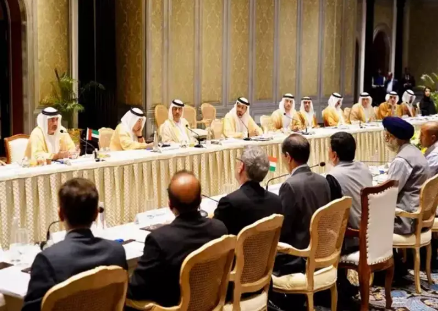 UAE Wealth Fund Begins Operations in India's New Finance Hub
