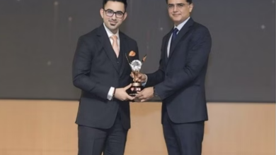 Young legal prodigy Vishal Tinani awarded UAE Icon Award by Sachin Pilot