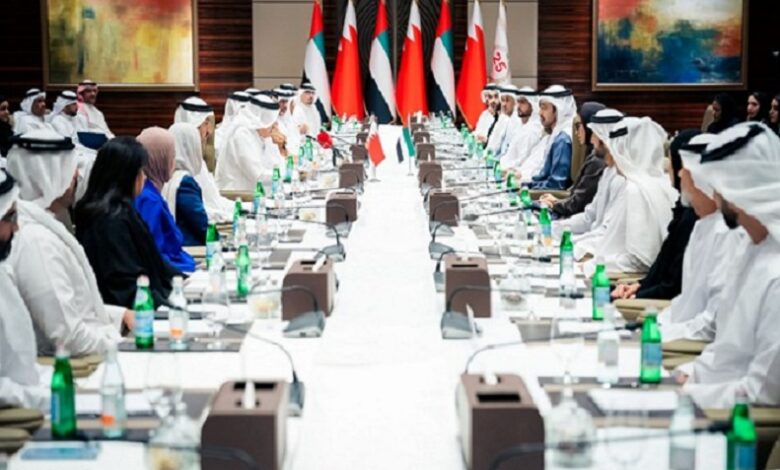 Abdullah bin Zayed chairs 12th UAE-Bahrain Joint Higher Committee session