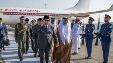 Indonesian President arrrives UAE on a state trip