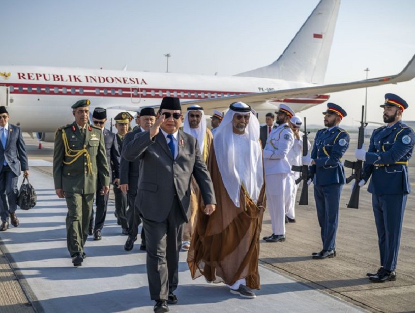 Indonesian President arrrives UAE on a state trip