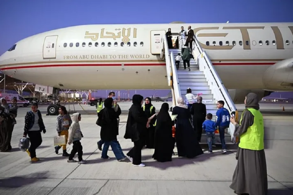 UAE Evacuates 210 Patients from Gaza in Partnership with WHO
