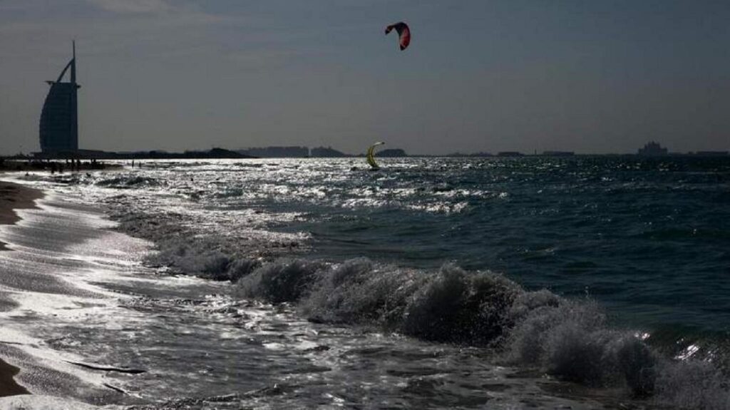 UAE issues yellow alert for strong winds, rough seas, and high humidity