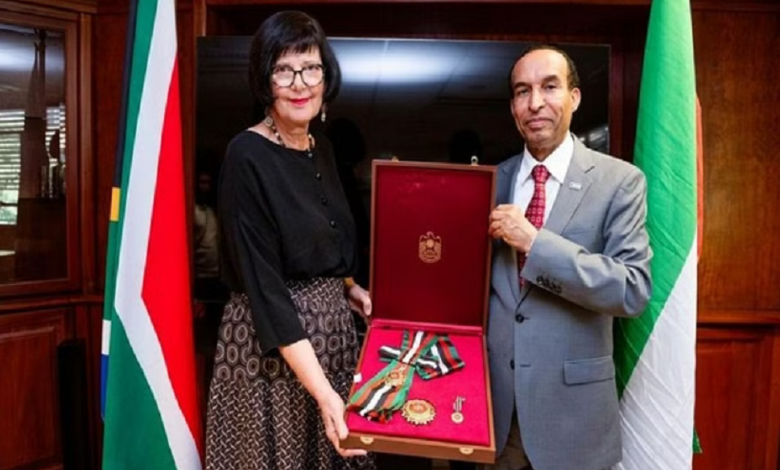 UAE President Awards Zayed Second Medal to South Africa's Transport Minister