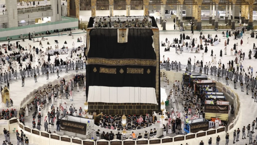 Saudi Arabia Opens Mecca and Medina Real Estate to Foreigners