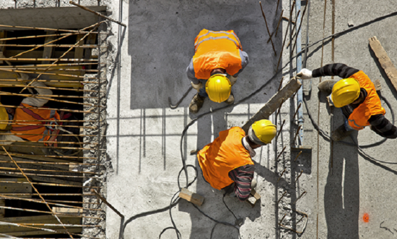 Saudi Arabia Replaces 'Sponsor,' Mandates Use of 'Employer' in Official Documents