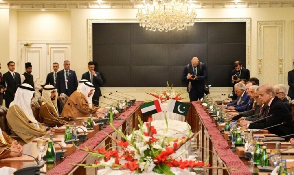 Pakistan, UAE sign five cooperation accords on crown prince’s visit