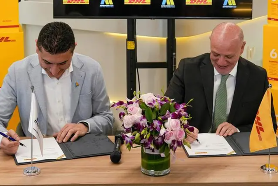 DHL Express UAE and Advanced Media unite for greener logistics with GoGreen Plus