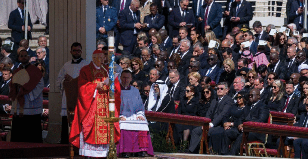 Abu Dhabi Crown Prince attends Pope Francis' funeral