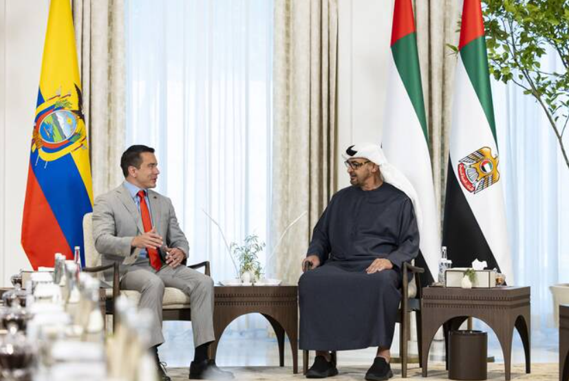 UAE President meets Lebanon’s President in Abu Dhabi